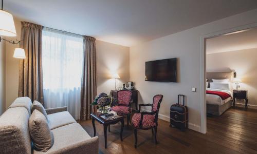 Hôtel Cour du Corbeau - photo 2